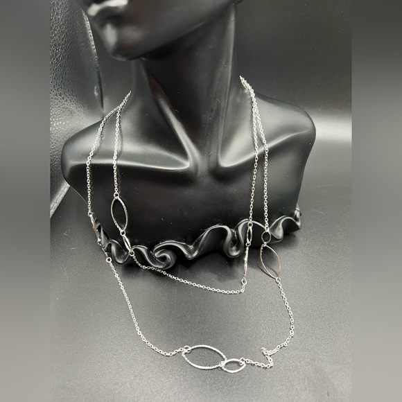 New Elegant Sheila Rose 21” Silver Chain Necklace - Picture 9 of 9